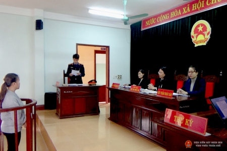 Kiểm sát viên trình bày lời luận tội tại Abc8.com vn code khuyến mãi