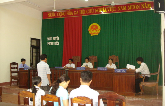 Kiểm sát viên đang thực hành quyền công tố tại Abc8.com vn code khuyến mãi - Ảnh minh họa