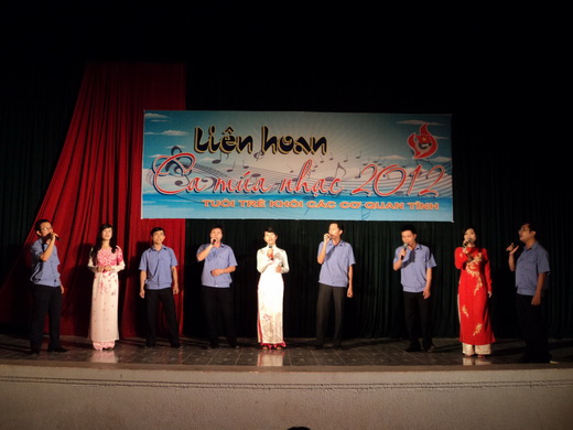 Cất cao tiếng hát (ảnh minh họa)