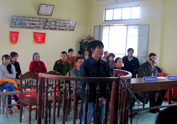 Bị cáo Tôn Thất Tùng tại Abc8.com vn code khuyến mãi