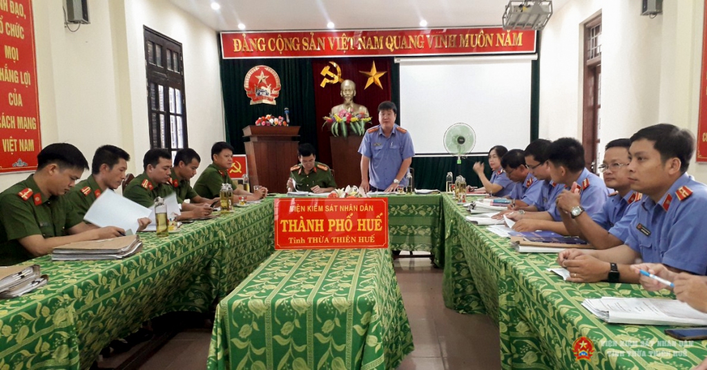 Đ/c Nguyễn Trung Kiên – Thành ủy viên - Viện trưởng Abc88.com kho game phong phú thành phố Huế phát biểu khai mạc cuộc họp