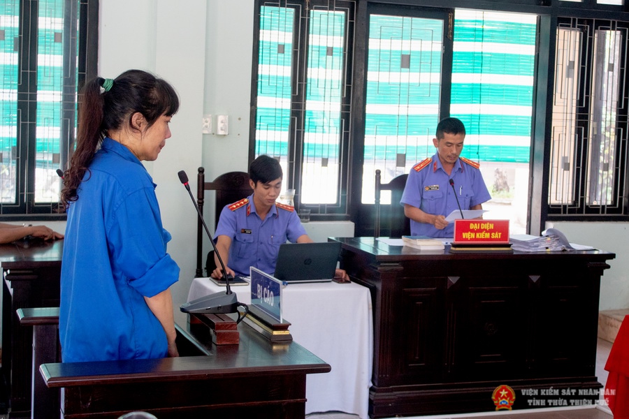 Kiểm sát viên trình bày luận tội tại Abc8.com vn code khuyến mãi