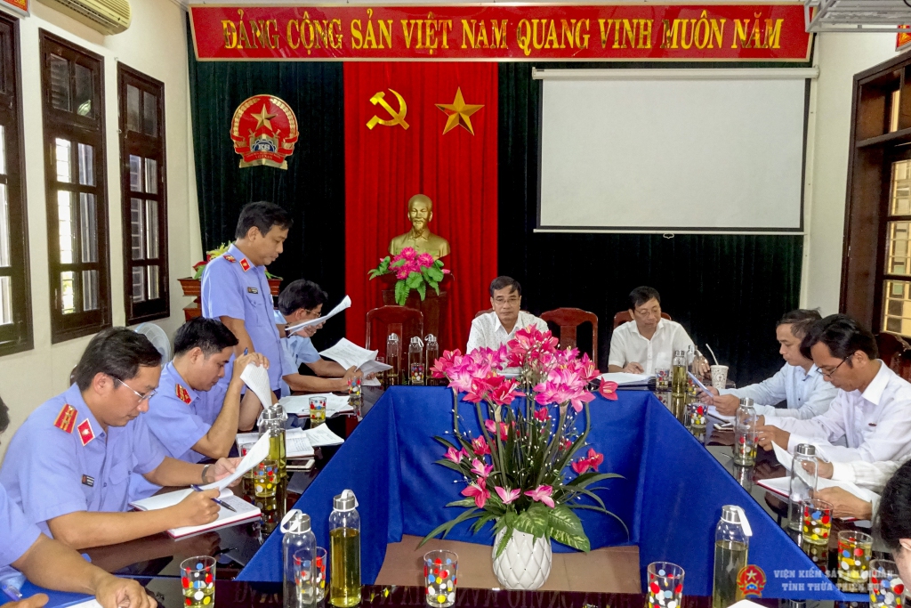 Đồng chí Phan Văn Hải - Phó trưởng ban Nội chính Tỉnh ủy làm việc tại Cấp ủy, Abc88.com kho game phong phú huyện Phong Điền.