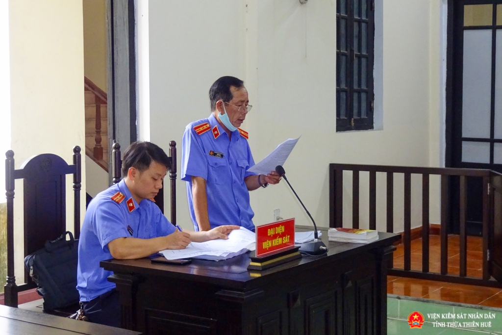 Đồng chí Trần Ánh – Phó Viện trưởng – Kiểm sát viên thực hành quyền công tố tại Abc8.com vn code khuyến mãi