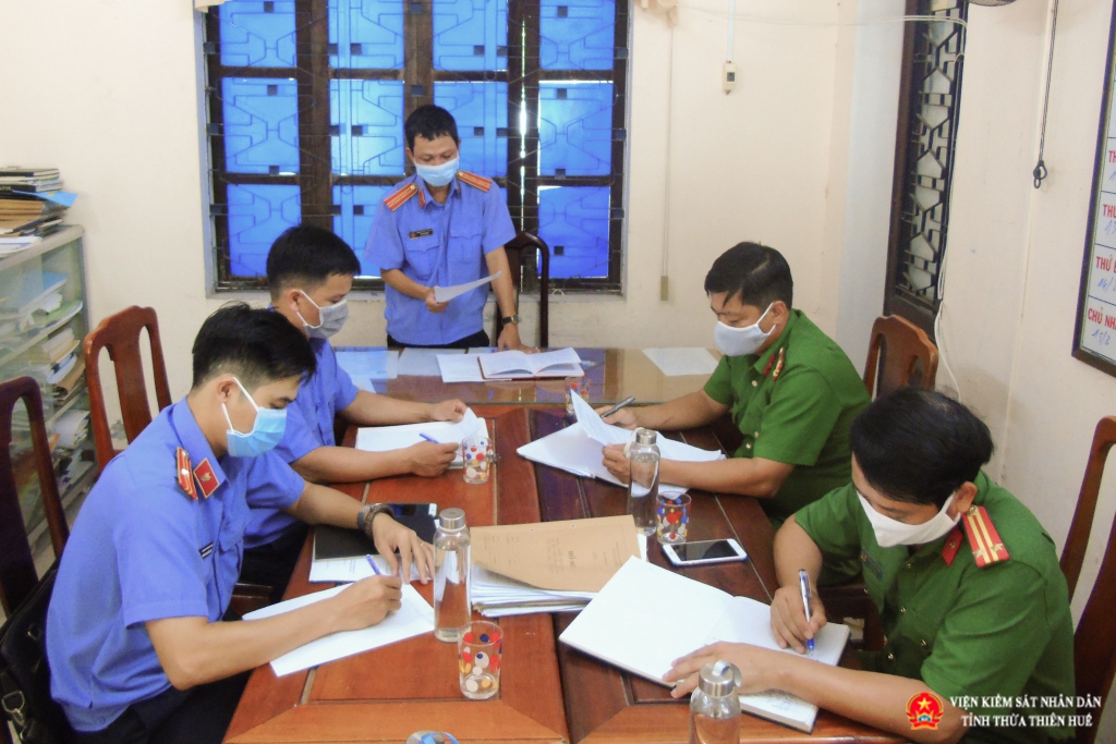Abc88.com kho game phong phú thị xã Hương Trà trực tiếp Abc8 aaa.com trò chơi trực tuyến tại Cơ quan CSĐT Công an thị xã Hương Trà