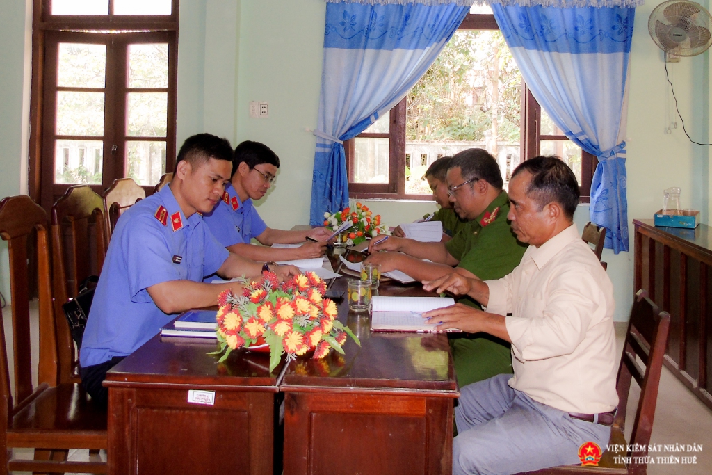 Trực tiếp Abc8 aaa.com trò chơi trực tuyến việc Abc8c6 đa dạng cùng tỷ lệ trả thưởng cực hấp dẫn hình sự tại UBND xã Hương Hữu huyện Nam Đông