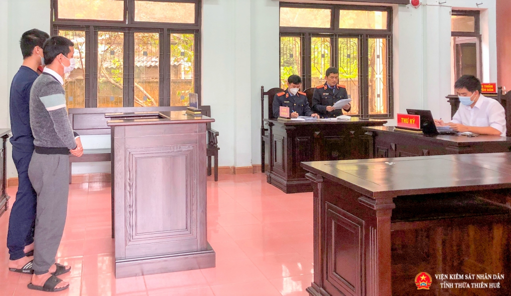 Kiểm sát viên công bố bản Cáo trạng tại Abc8.com vn code khuyến mãi