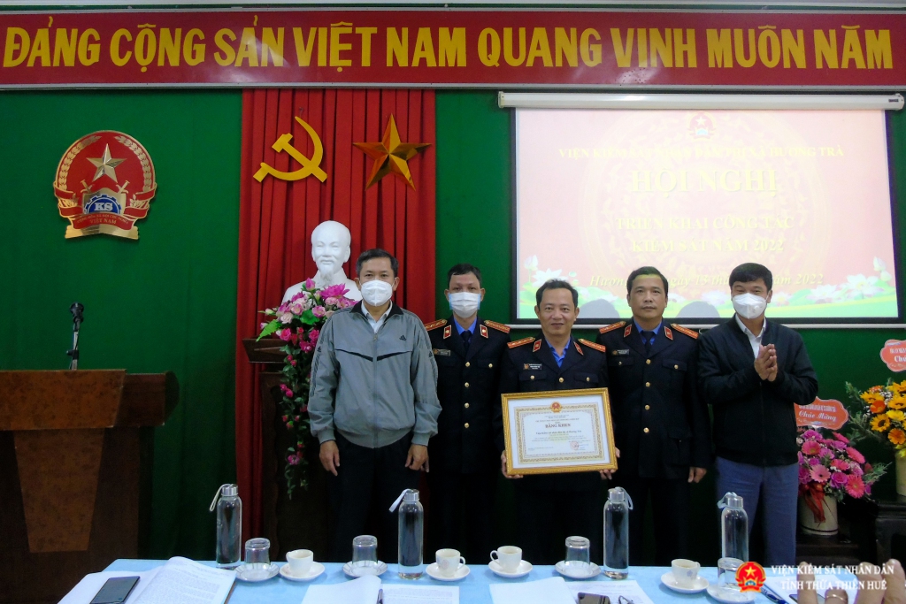 Tập thể Đăng ký ABC8 tặng 88K miễn phí đơn vị nhận bằng khen của UBND tỉnh Abc88 trang chủ chính thức