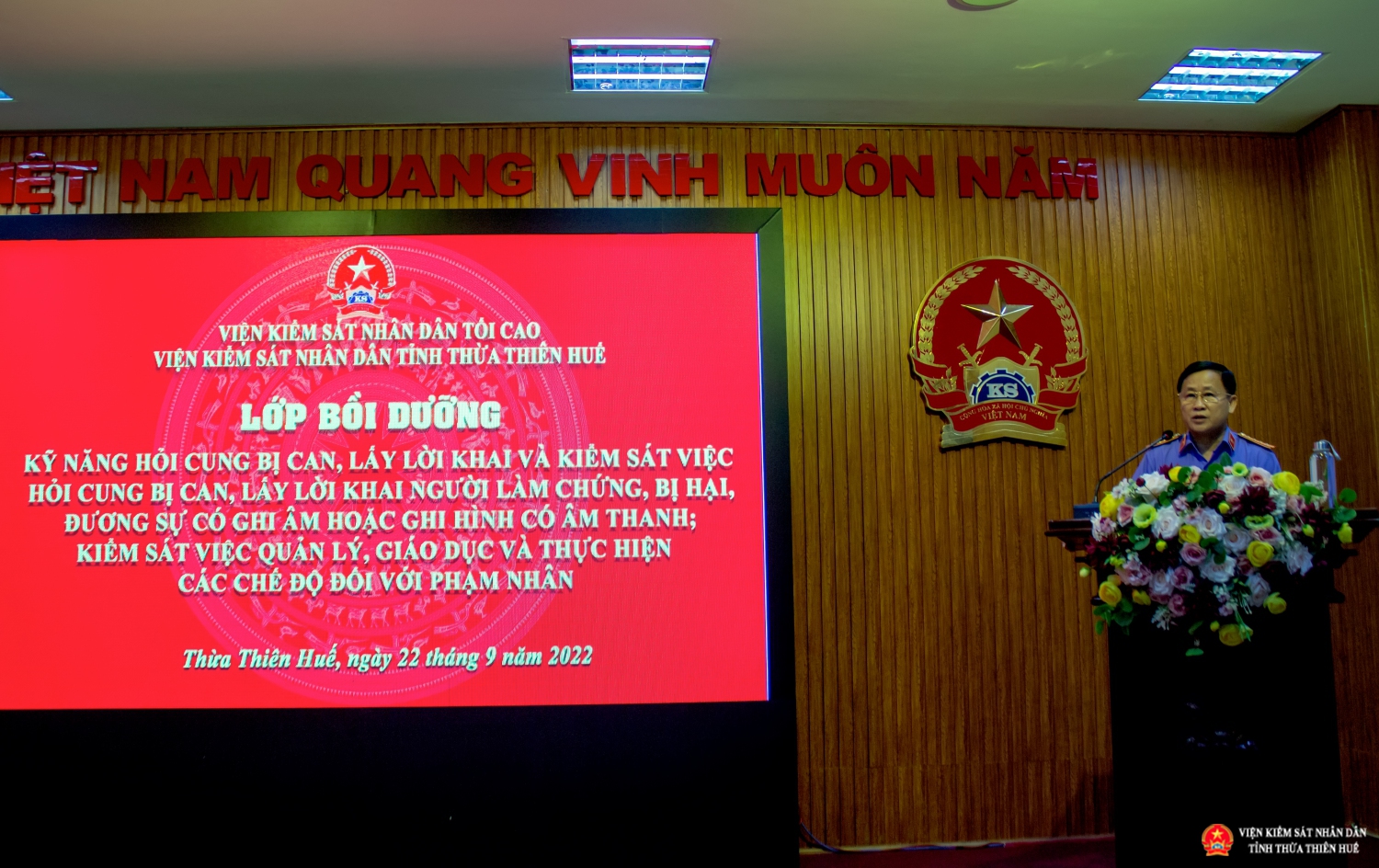 Đồng chí Hồ Thanh Hải - Ủy viên Ban cán sự đảng, Phó Viện trưởng  Abc88.com kho game phong phú tỉnh Abc88 trang chủ chính thức phát biểu khai giảng