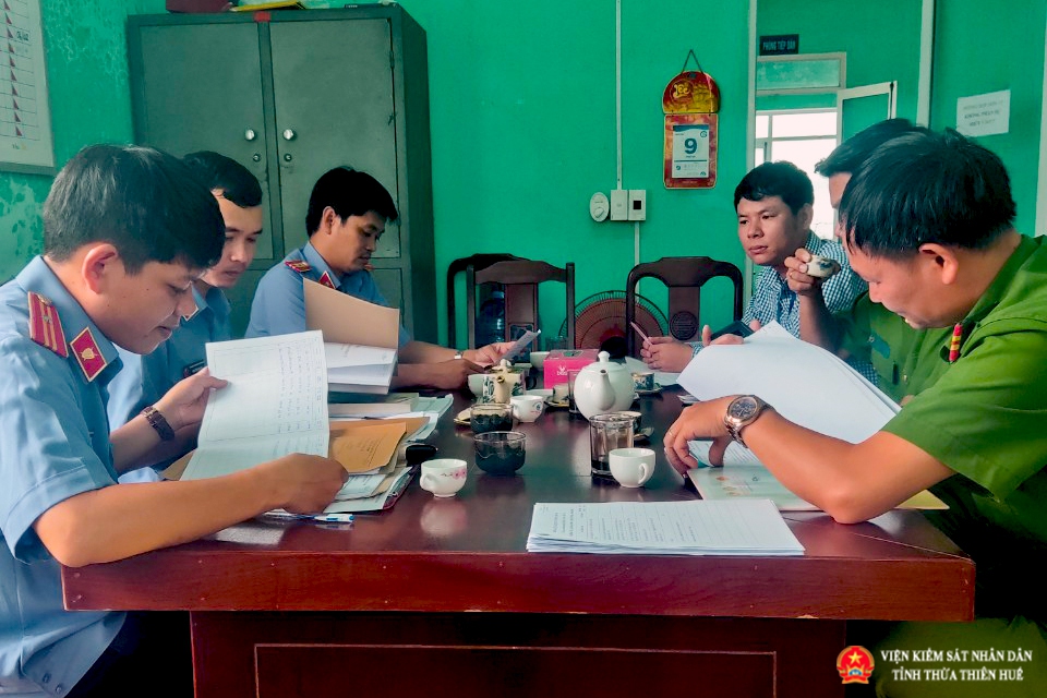 Viện Abc8 aaa.com trò chơi trực tuyến nhân dân huyện Phong Điền trực tiếp Abc8 aaa.com trò chơi trực tuyến việc  Thi hành án hình sự tại UBND xã Phong Hải
