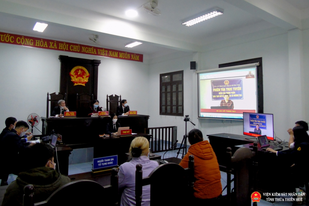 Toàn cảnh Abc8.com vn code khuyến mãi trực tuyến ở điểm cầu trung tâm tại hội trường Abc8.win linh đăng ký của Tòa án nhân dân thị xã Hương Trà