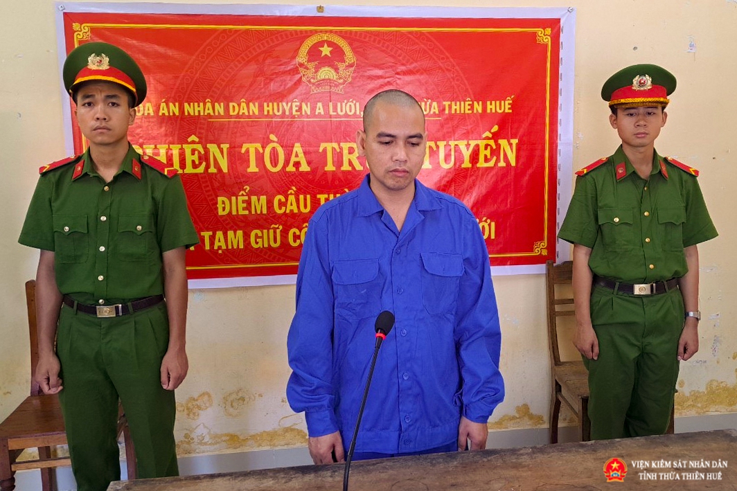 Bị cáo Lê Văn Chí tại điểm cầu Nhà Trang Chủ Đăng Ký Và Đăng Nhập Abc8.com Mới Nhất Công an huyện A Lưới