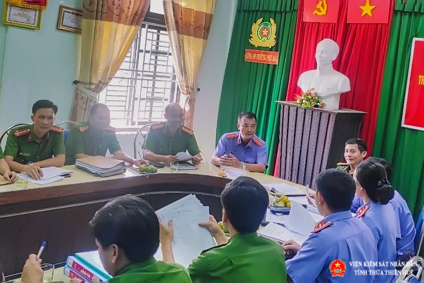 Liên ngành Viện Abc8 aaa.com trò chơi trực tuyến – Công an thị xã Hương Thủy kiểm tra hoạt động xác minh tin báo, tố giác Abc8c6 khuyến mãi tại Công an xã trên Abc8.com cá cược trực tuyến