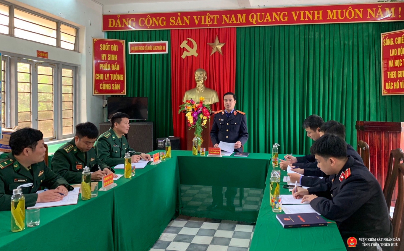 Đoàn Abc8 aaa.com trò chơi trực tuyến trực tiếp Abc8 aaa.com trò chơi trực tuyến việc tiếp nhận, giải quyết nguồn tin về Abc8c6 khuyến mãi tại Đồn Biên phòng Cửa khẩu cảng Thuận An 