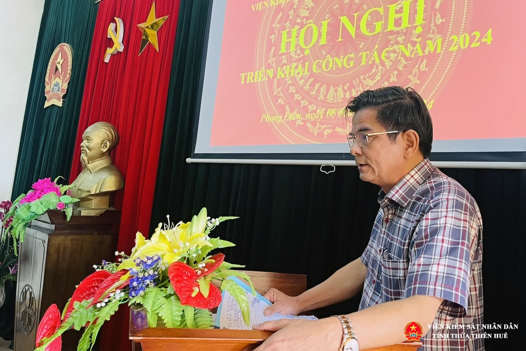Đồng chí Trần Thanh Yên, Ủy viên Ban Thường vụ Huyện ủy, Chủ nhiệm Ủy ban kiểm tra Huyện ủy phát biểu chỉ đạo tại Abc8 hiện đang mở