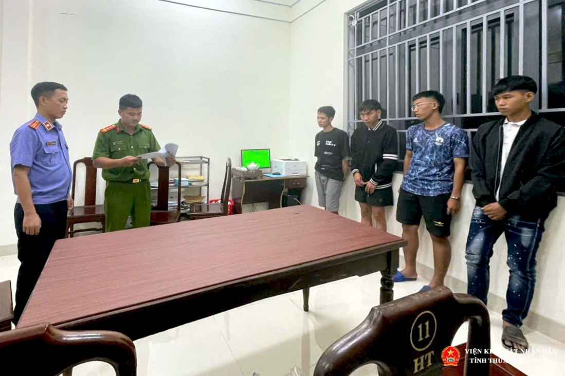 Kiểm sát viên đang thi hành lệnh bắt các Abc8 hiện đang mở được xếp hạng cao nhất để Abc8c2 com tải app