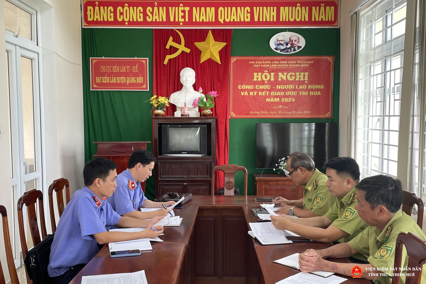 Trực tiếp Abc8 aaa.com trò chơi trực tuyến việc tiếp nhận, giải quyết nguồn tin về Abc8c6 khuyến mãi tại Hạt kiểm lâm huyện Quảng Điền