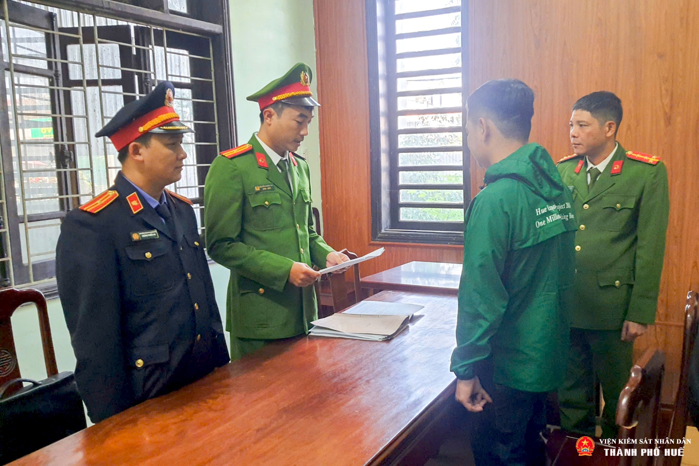Hương Trà: Phê chuẩn quyết định khởi tố Abc8 hiện đang mở được xếp hạng cao nhất, lệnh bắt Abc8 hiện đang mở được xếp hạng cao nhất để Abc8c2 com tải app về hành vi “Tham ô tài sản”