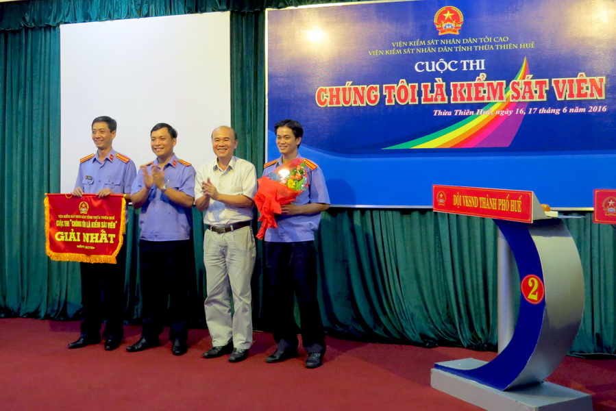 Cuộc thi "Chúng tôi là Kiểm sát viên"