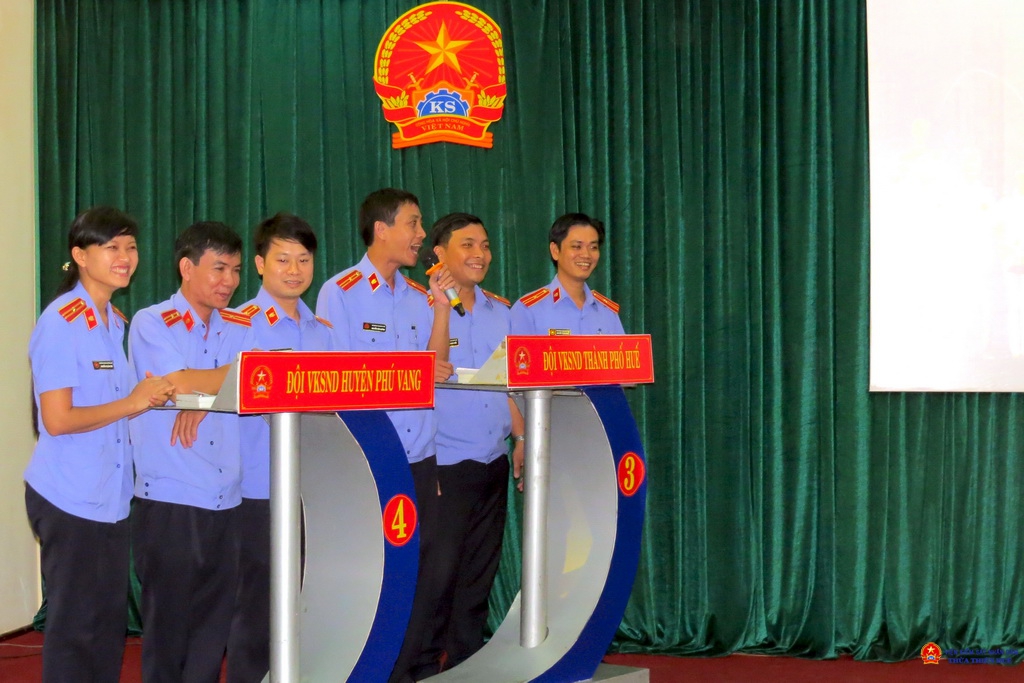 Cuộc thi "Chúng tôi là Kiểm sát viên"