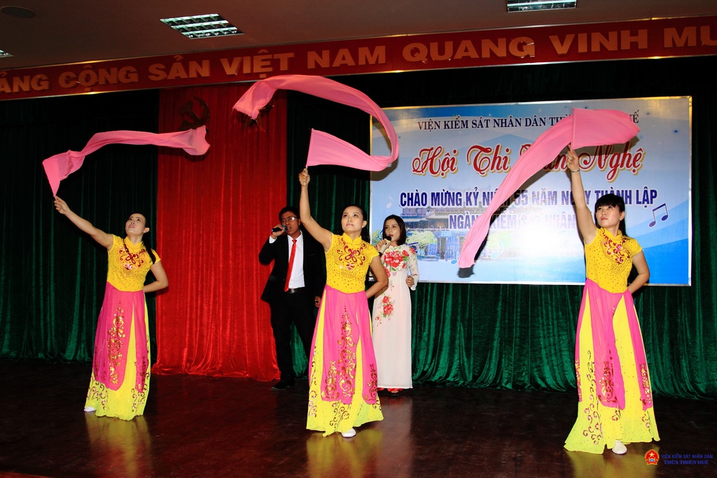 Hội diễn văn nghệ chào mừng 55 năm thành lập ngành KSND
