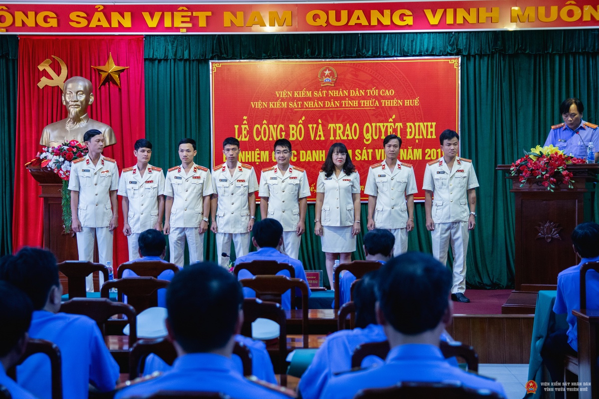 Hình ảnh lễ bổ nhiệm Kiểm sát viên trung cấp, Kiểm sát viên sơ cấp năm 2019.