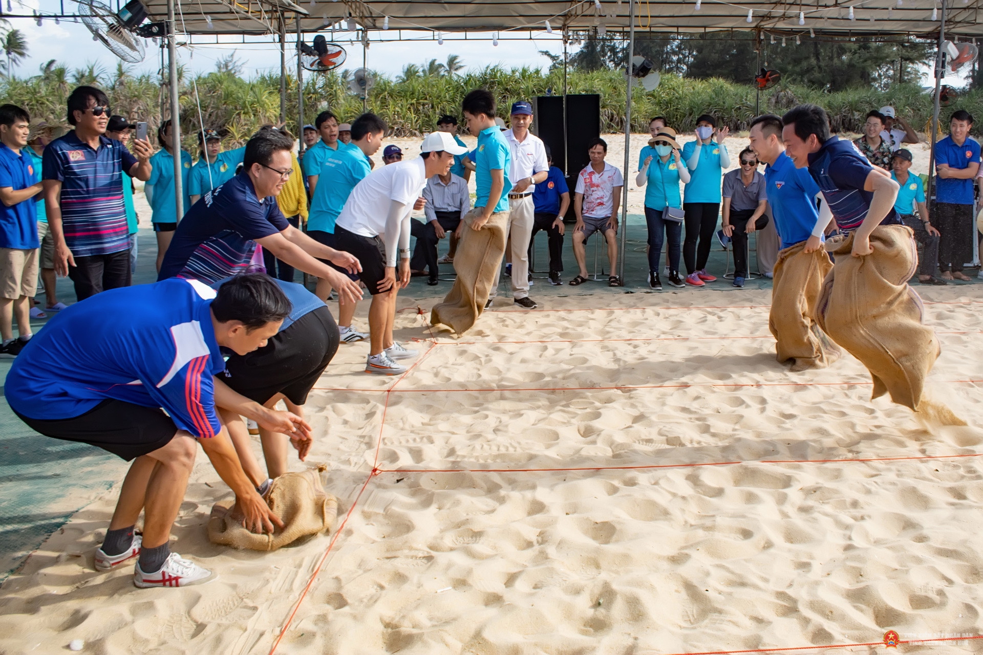 Giải thể thao chào mừng 60 năm thành lập Viện Abc8 aaa.com trò chơi trực tuyến nhân dân (26.07.1960 - 26.07.2020)
